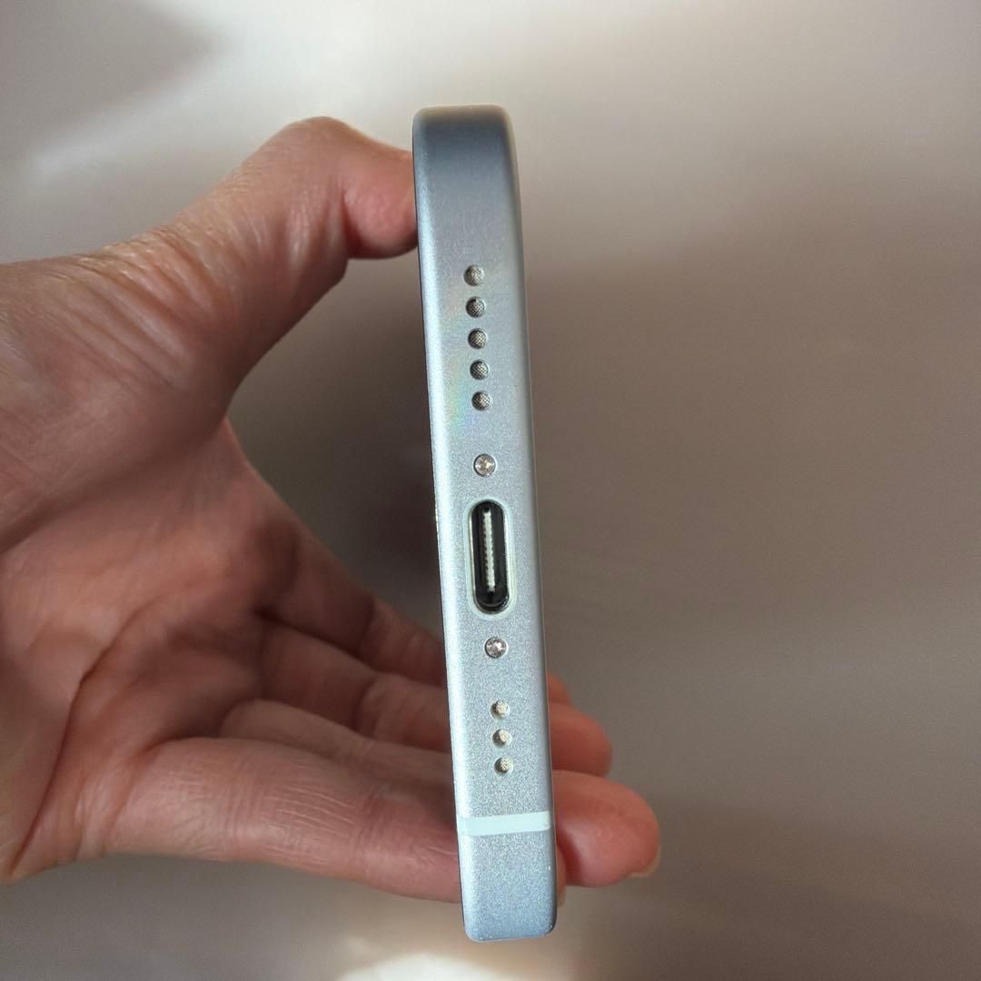 iPhone15 128GB ブルー 極美品！