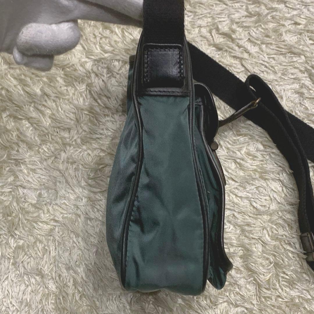 極美品✨フェリージ ショルダーバッグ 廃盤品 クロスボディ ナイロン グリーン