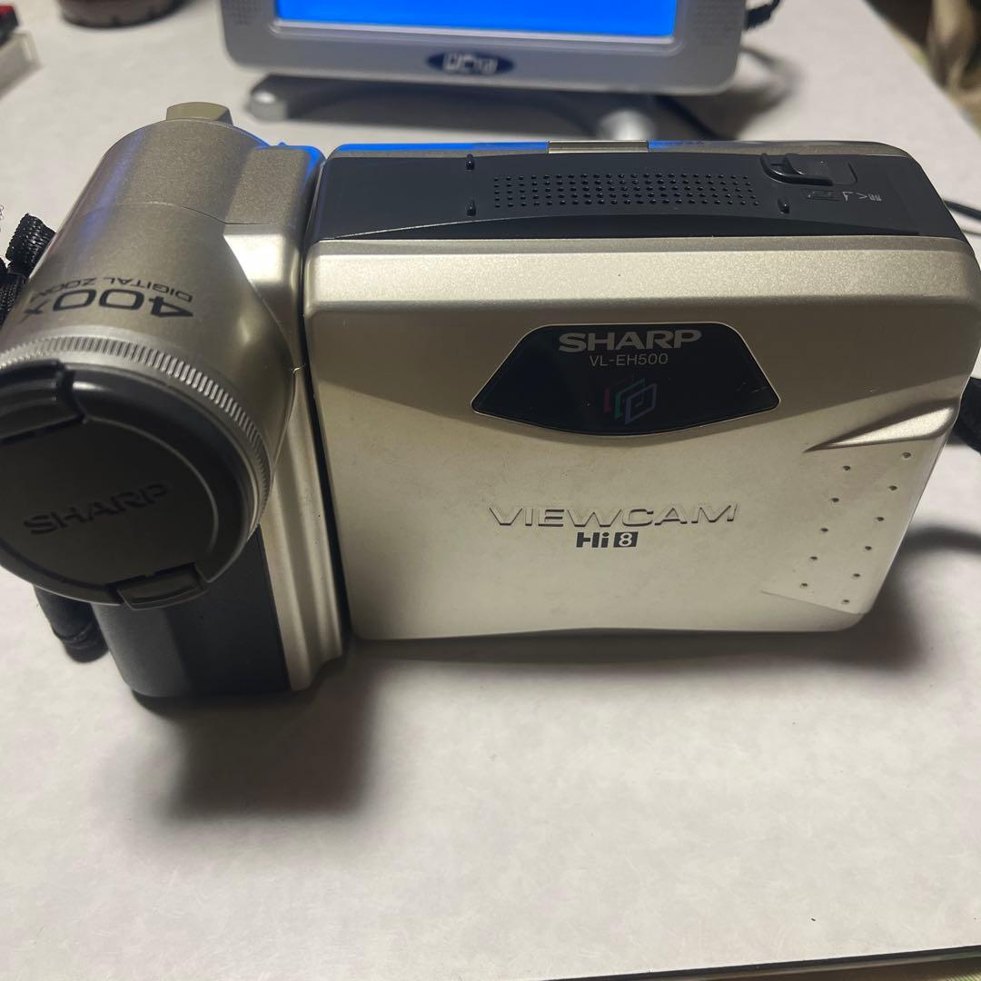 SHARP VideoHi8 ビデオカメラ　VL-EH500 ①