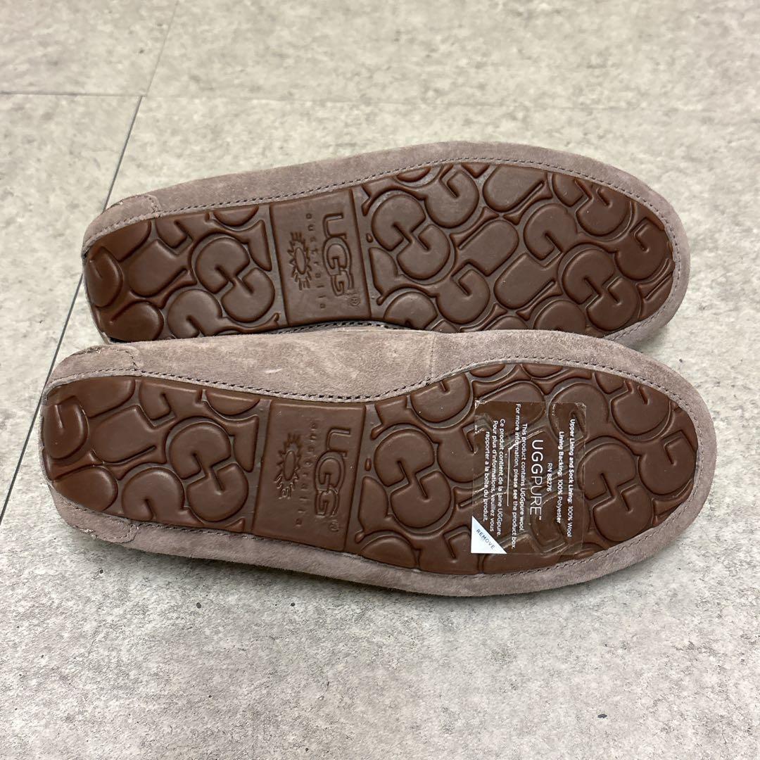 レア✨️未使用✨️UGG アグ モカシン ダコタ ブローチ スリッポン SYGR