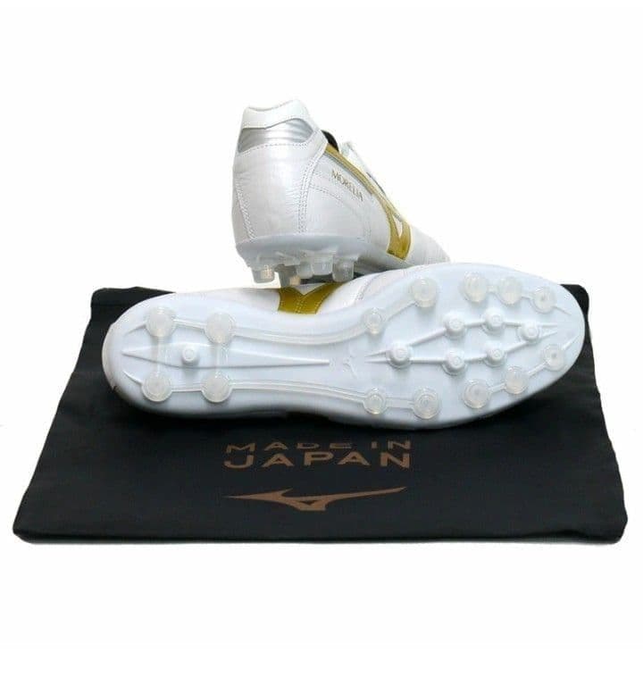 ★モレリア 2 JAPAN AG　BRIGHT GOLD PACK　26.0㎝