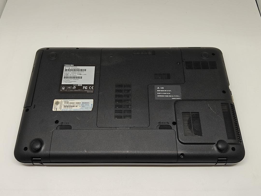 【東芝】爆速 Corei7/新品SSD256GB ノートパソコン 8GB F1