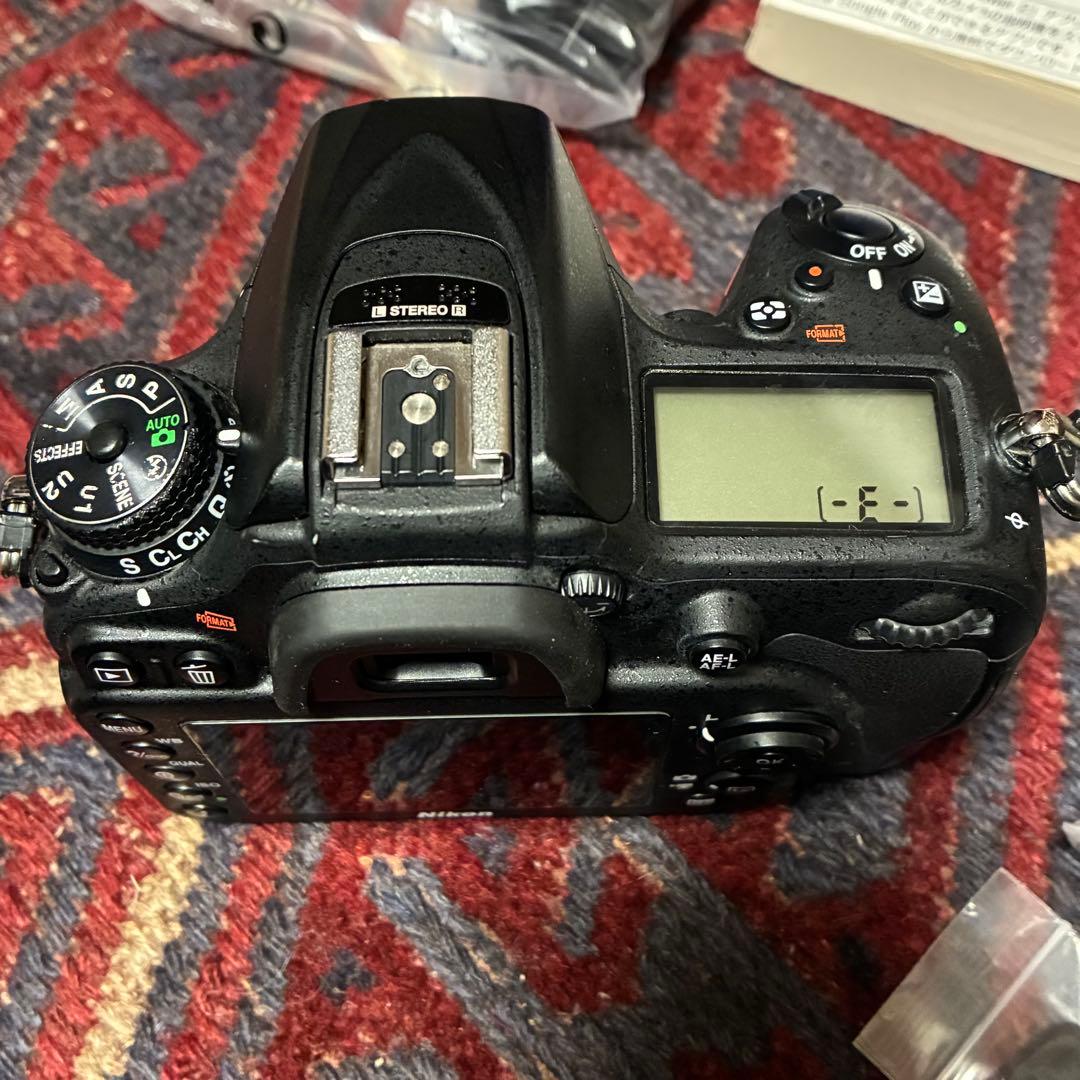 Nikon ニコン　D7200