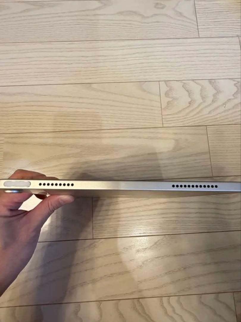 iPad Air M3 スターライト 128GB WIFIモデル 11インチ