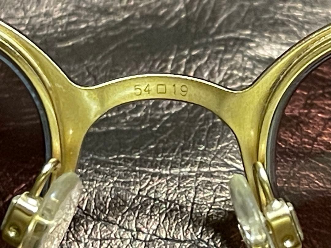 CHANEL ゴールド サングラス