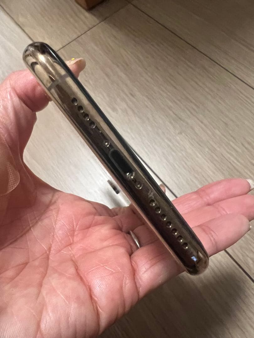 稼動品⭐︎SIMロックなしApple iPhone Xs ゴールド 本体