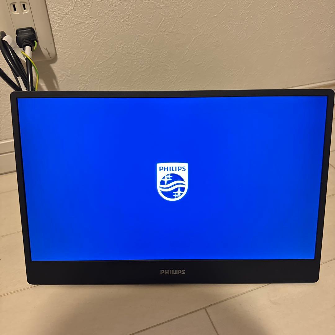 sgaj【美品】PHILIPS　モバイルモニター　16B1P3300/11