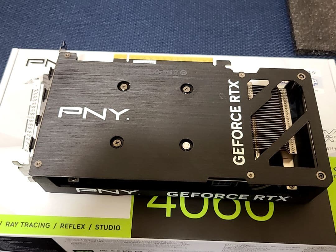 グラフィックボード・グラボ・ビデオカード PNY GeForce RTX 4060 8GB VERTO