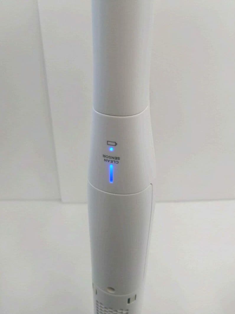 パナソニック 掃除機 コードレス MC-NS10K-W ナノイーX 2022年製