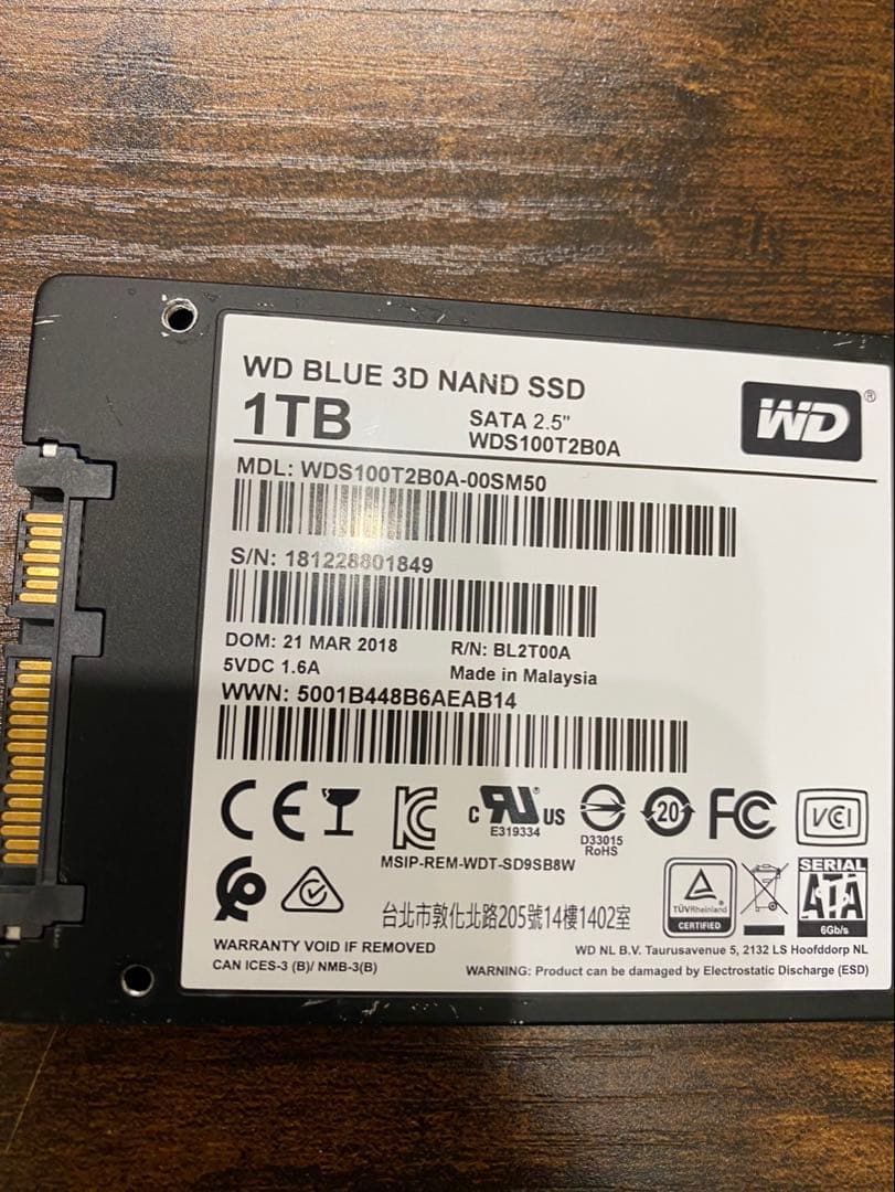 値下げWD Blue SATA SSD 1TB 2.5 WDS100T2B0A