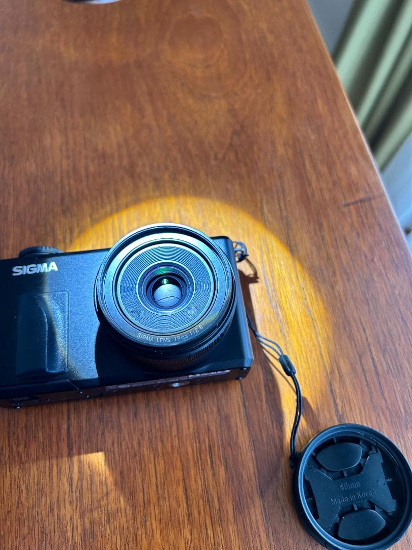 【乾燥剤】SIGMA DP1 merrill バッテリー3個付き　元箱有り