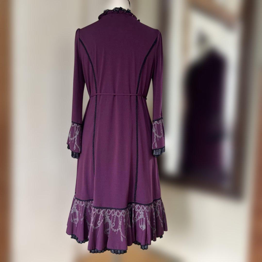 OZZ ONESTE パープル レースアップひざ丈ワンピース［商品番号3］