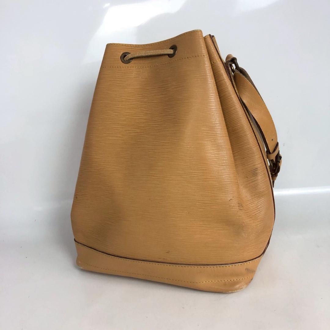 LOUIS VUITTON ルイヴィトン ノエ ショルダーバッグ ベージュ
