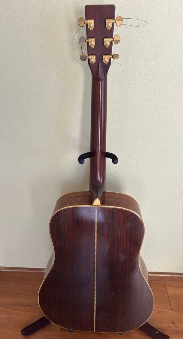 アコースティックギター　Martin EST1833 送料込み