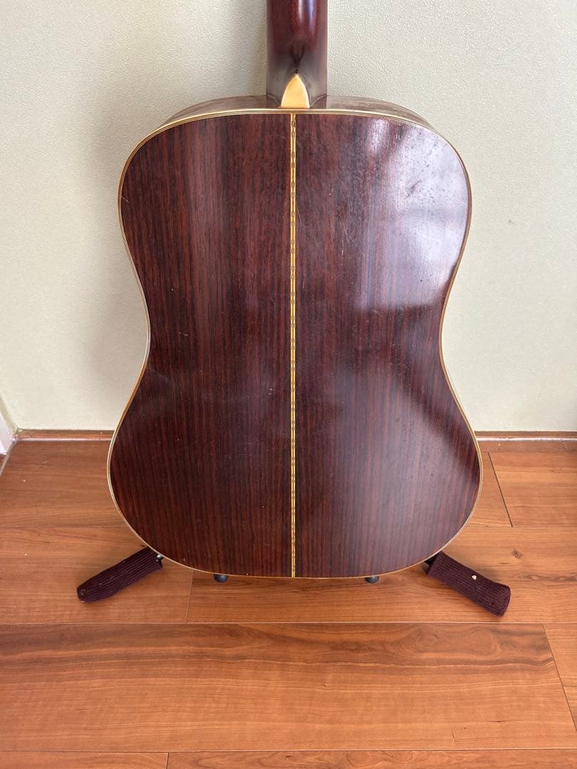 アコースティックギター　Martin EST1833 送料込み