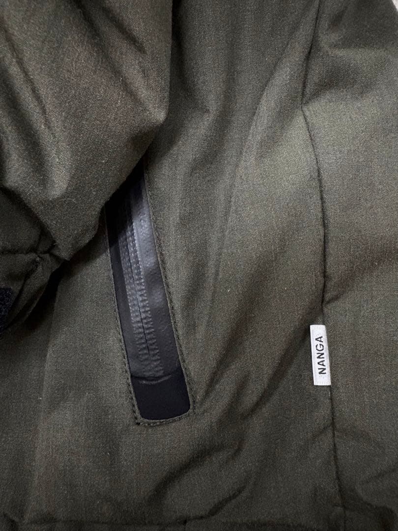 NANGA別注　HINOCリムフード　タキビダウン　カーキ色　XL 美品