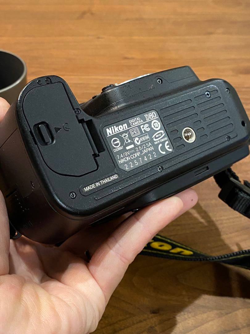 Nikon D80 デジタル一眼 AF NIKKOR 70-300 5078枚