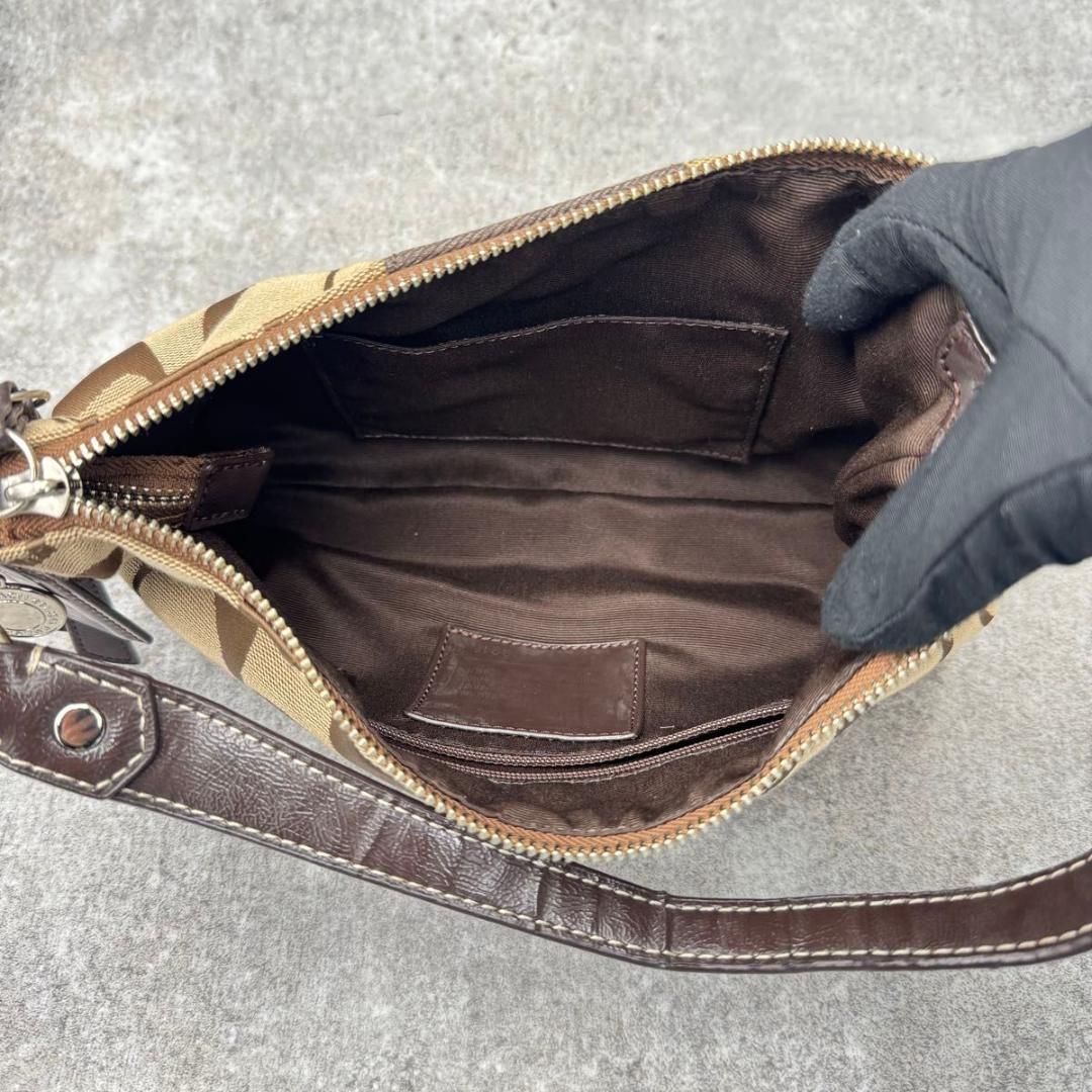 美品 コーチ 2WAY アクセサリーポーチ F19218 ワンショルダー