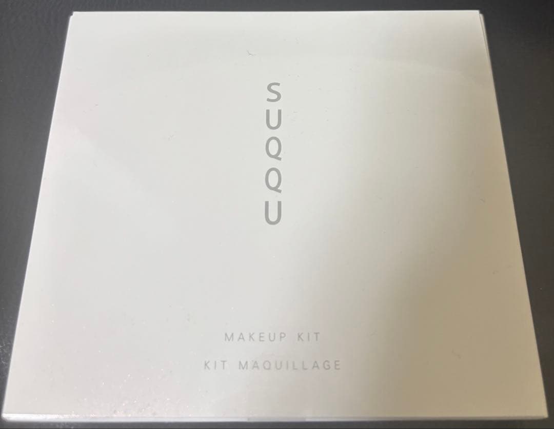 メイクアップ キット 舜華 (2025 ホリデー コレクション) 新品未開封