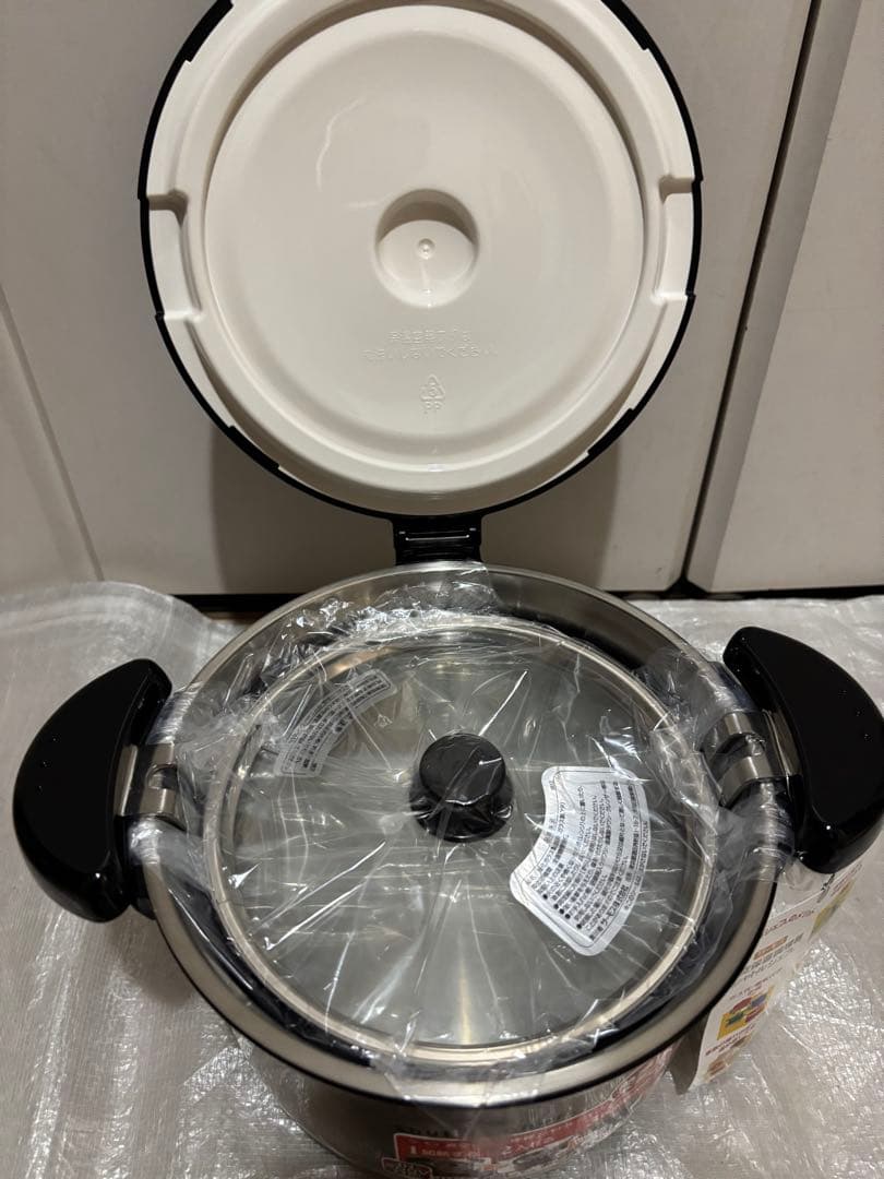 【未使用】サーモス　真空保温調理器　シャトルシェフ　KBA-3001