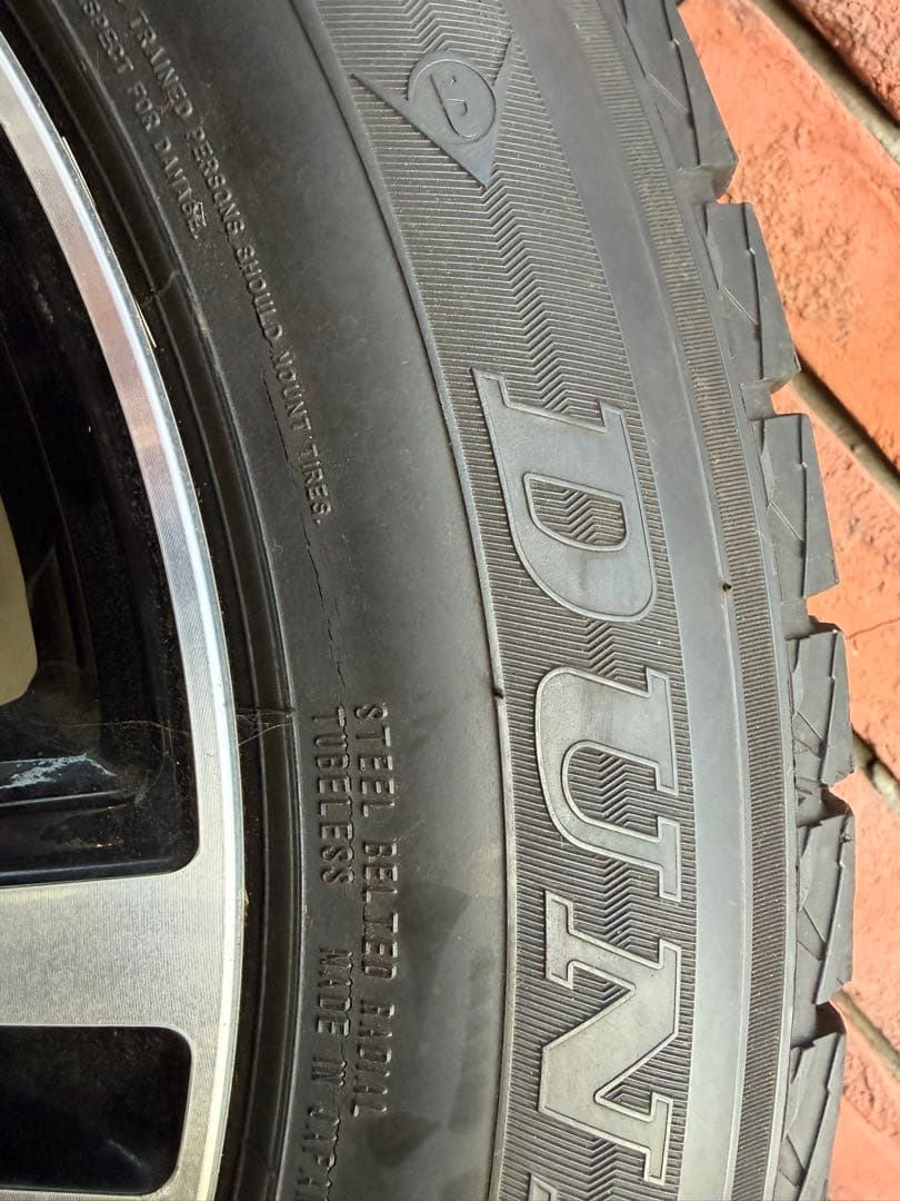 DUNLOP WINTERMAX 235/60R18 18インチ ホイールセット