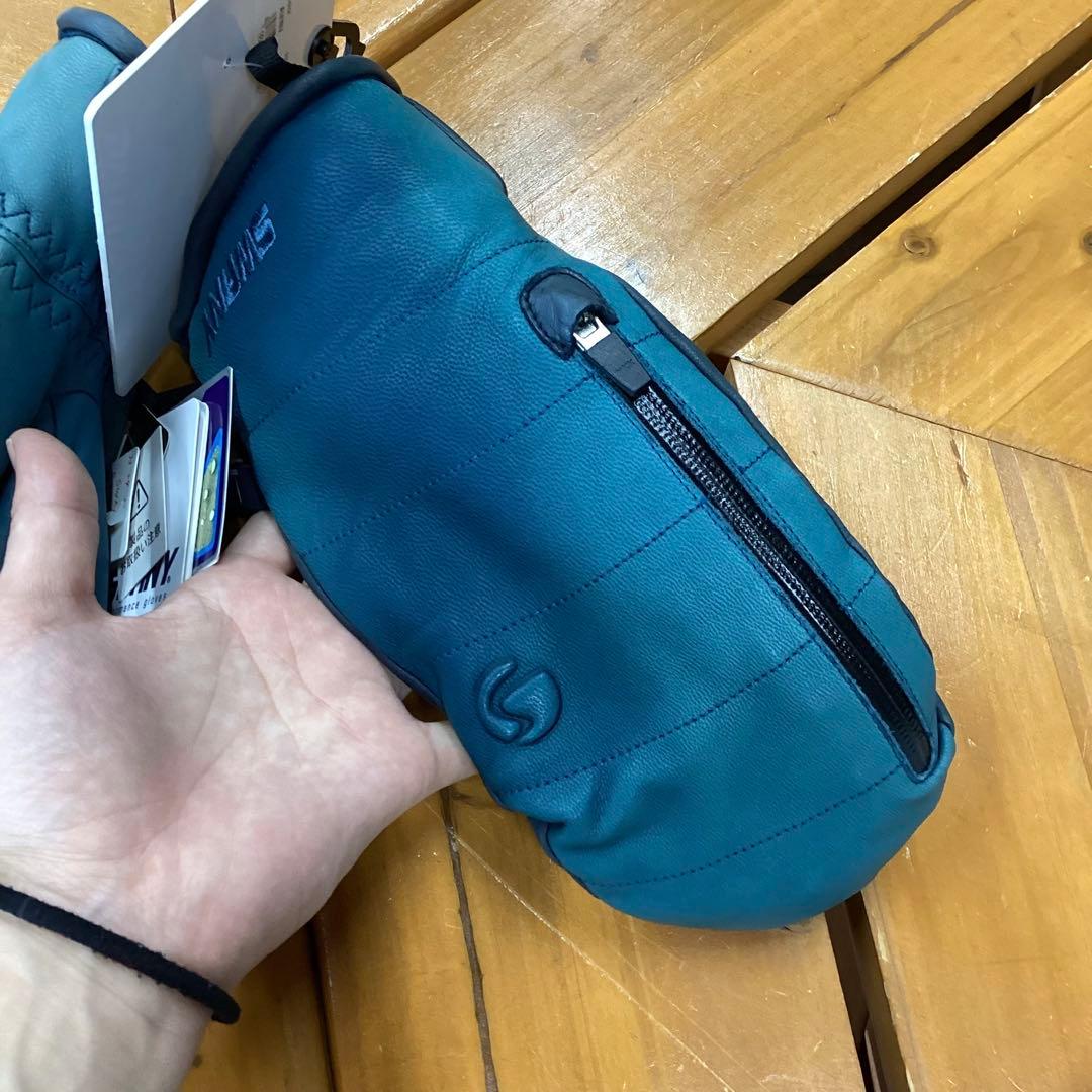 【店頭展示品、色褪せあり】　SWANY　スノボ　スノーボード　グローブ S