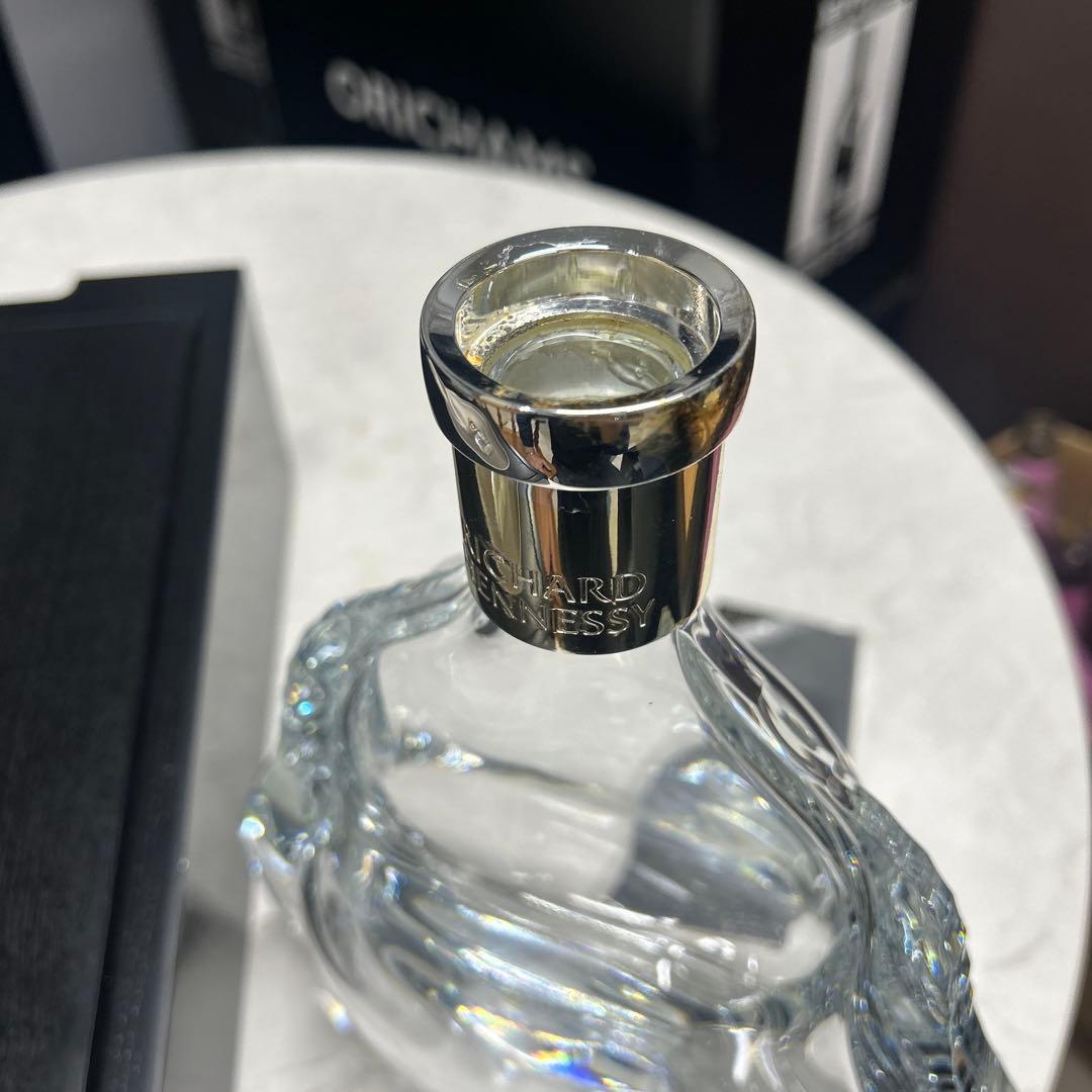 リシャール　ヘネシー　RICHARD HENNESSY 空箱　空ボトル