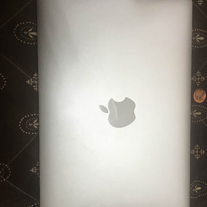 macbook air11インチ mid2012 音楽ソフトやOffice付