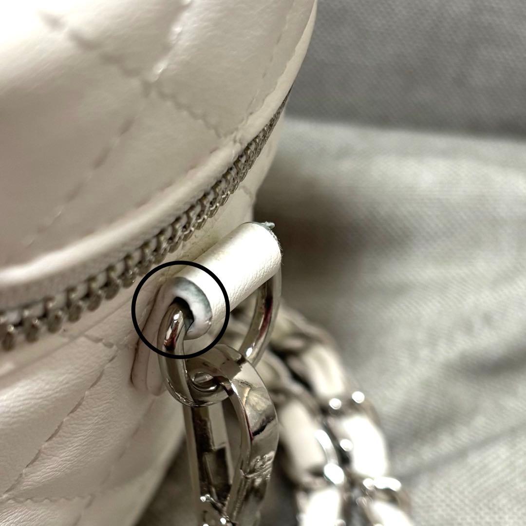 【Darich】 キルティングスクエア ミニバッグ ホワイト シルバーパーツ