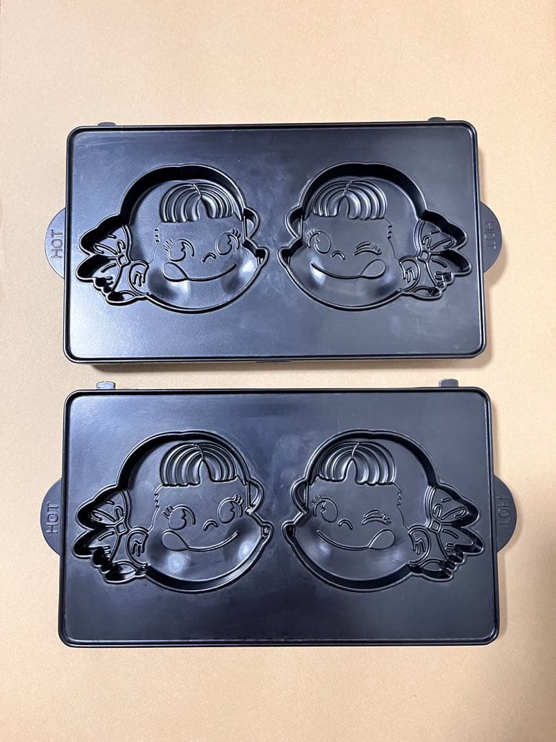 非売品　ペコちゃんパンケーキメーカー　ビタントニオ