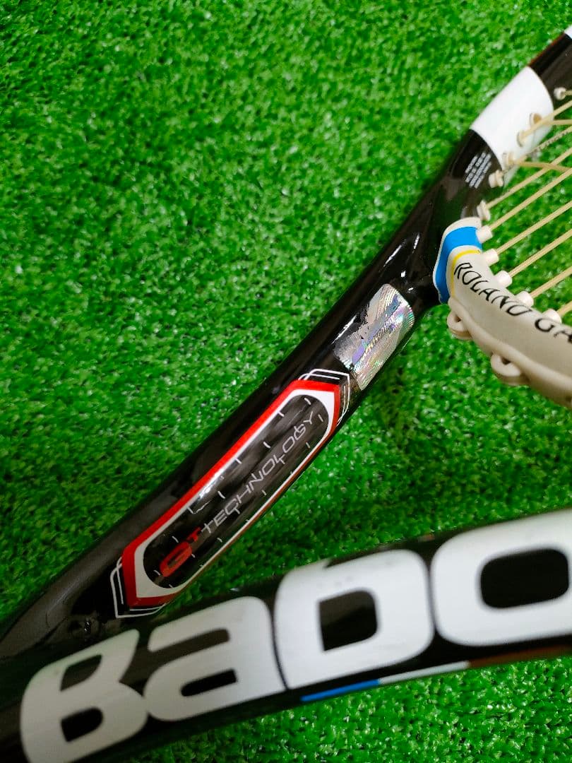 ✨入手困難✨ バボラ ピュアドライブ FO ローランギャロス 限定モデル G2