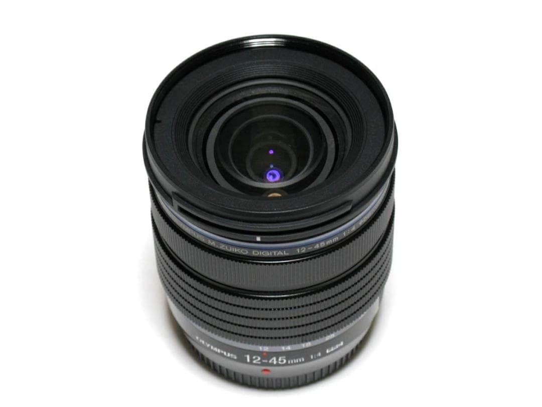 高級レンズ　OLYMPUS M.ZUIKO 12-45mm F4 PRO