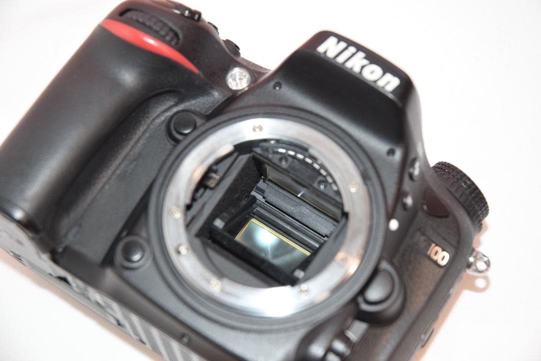 美品❤ニコン Nikon D7100❤スマホ転送❤ダブルレンズ❤本格一眼❤高性能