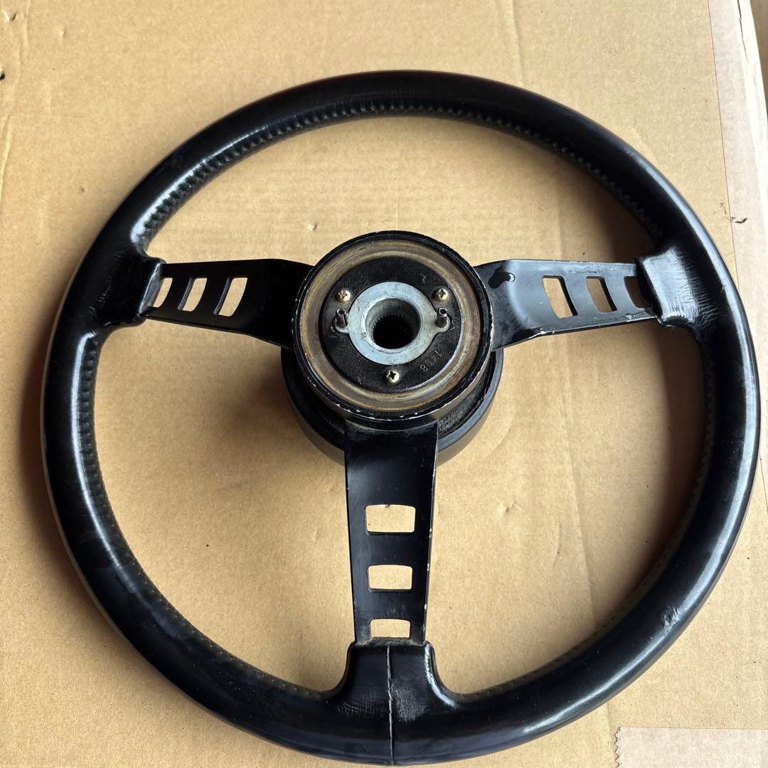 DATSUN スポーツタイプ ステアリング 本体