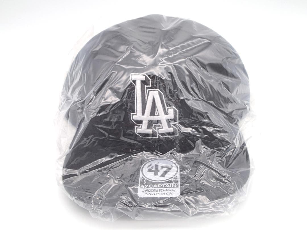 ミスターカートゥーン ドジャース フォーティーセブン グラフィティ キャップ 黒