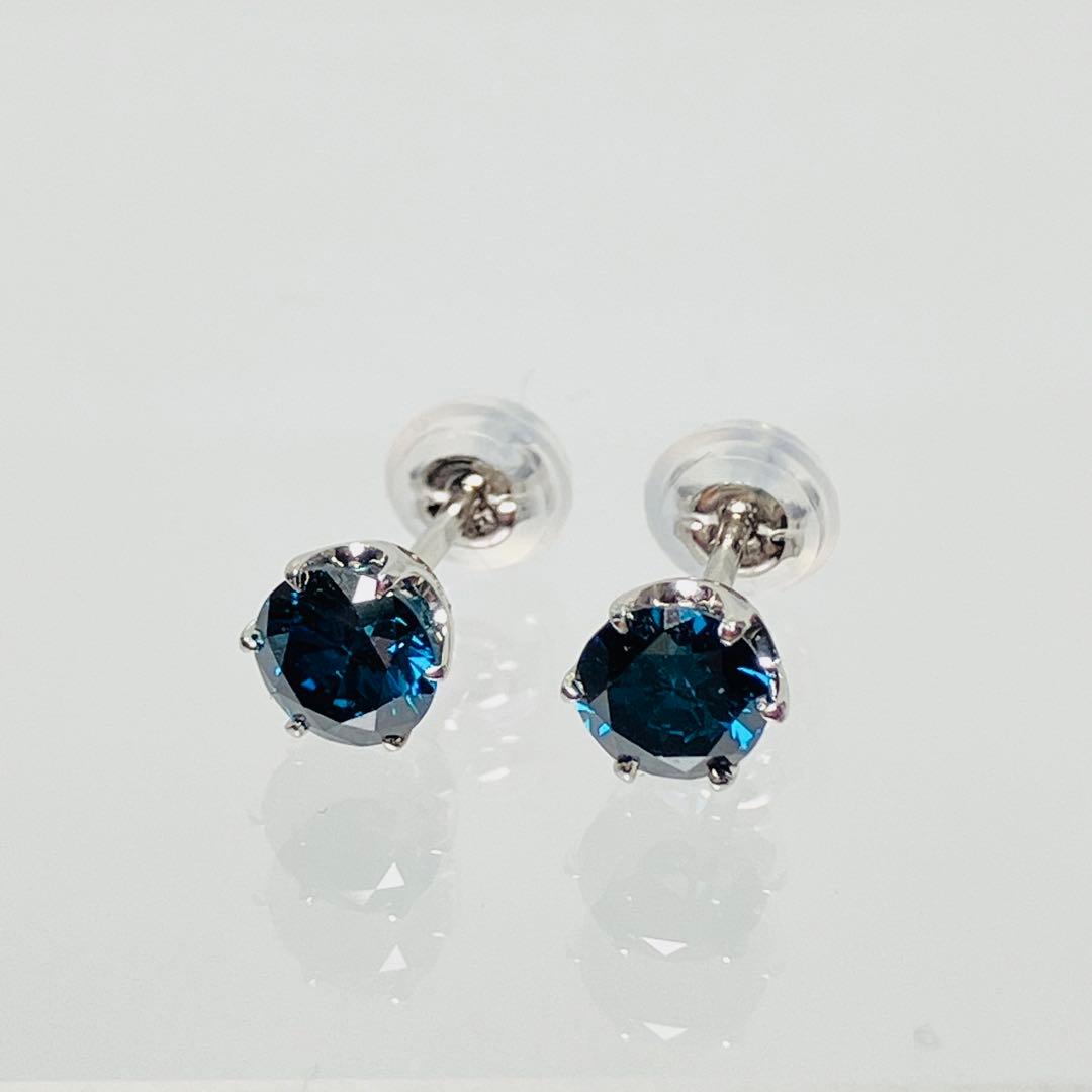 美品 Pt900 トリート ブルーダイヤモンド ピアス BD:1.027ct