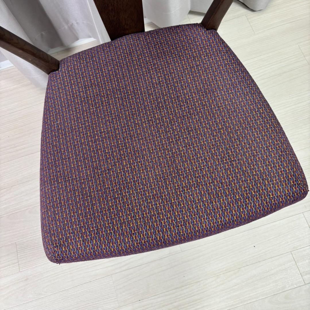 【極美品】 カリモク ダイニングチェア チョイ肘 CW4600 ①