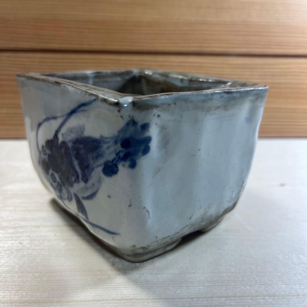 東福寺　植木鉢　落款有り　ナマズ柄