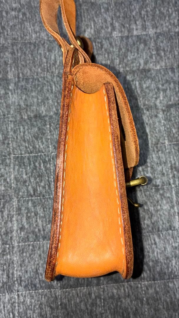 herzレザーベルトポーチ