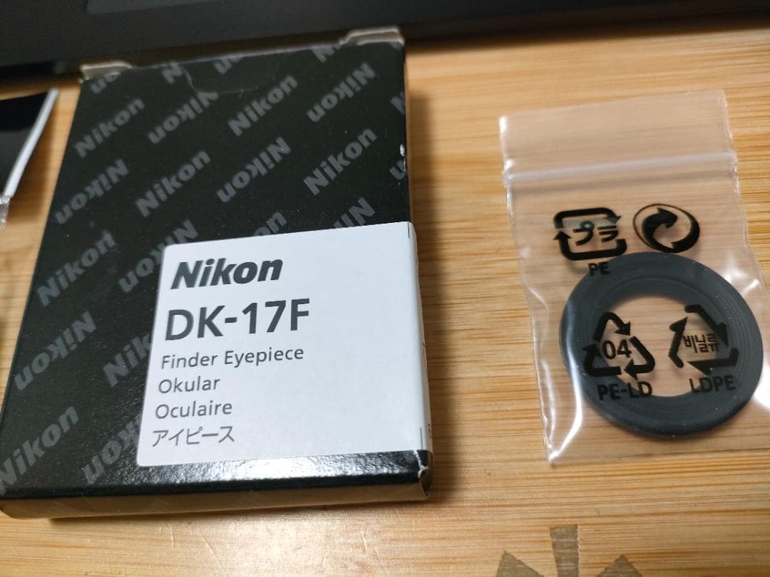 シャッター数【3837枚】美品、Nikon デジタル一眼レフカメラ Df ボディ