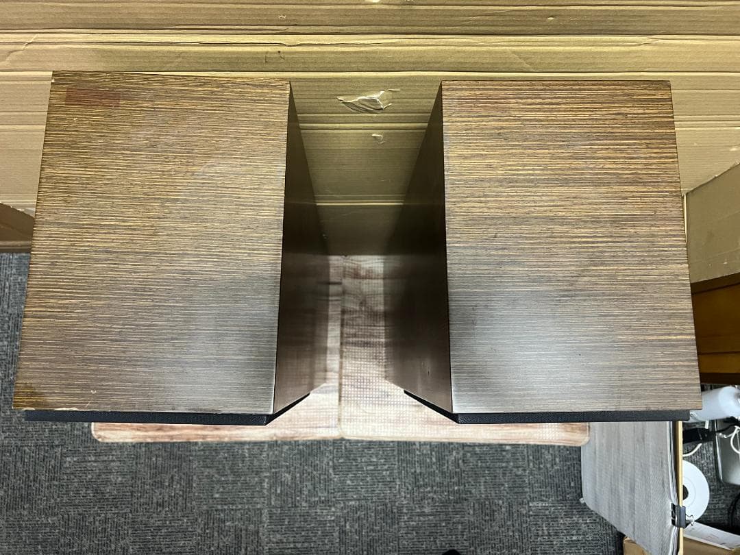 Bowers&Wilkinsトールボーイスピーカー CM7