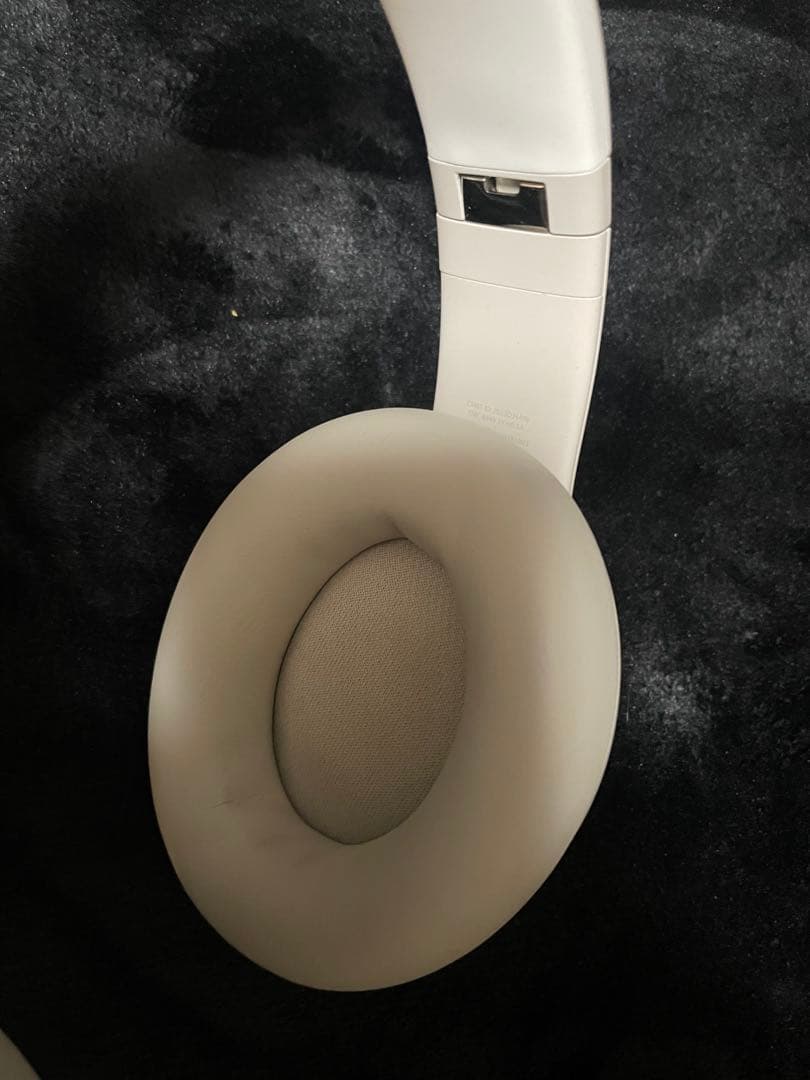 Beats ヘッドホン