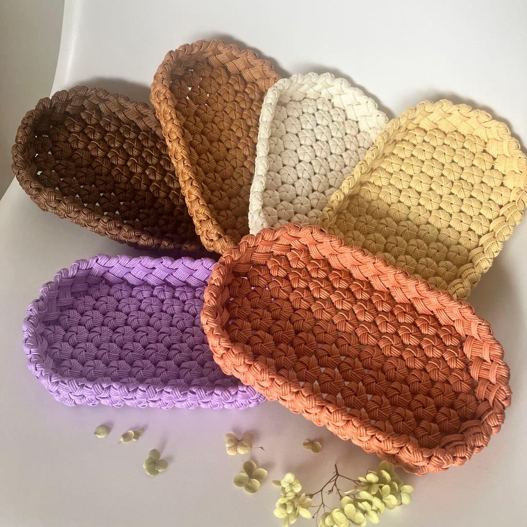 シンプル＊オーバルバスケット＊花結び　白　クラフトバンド