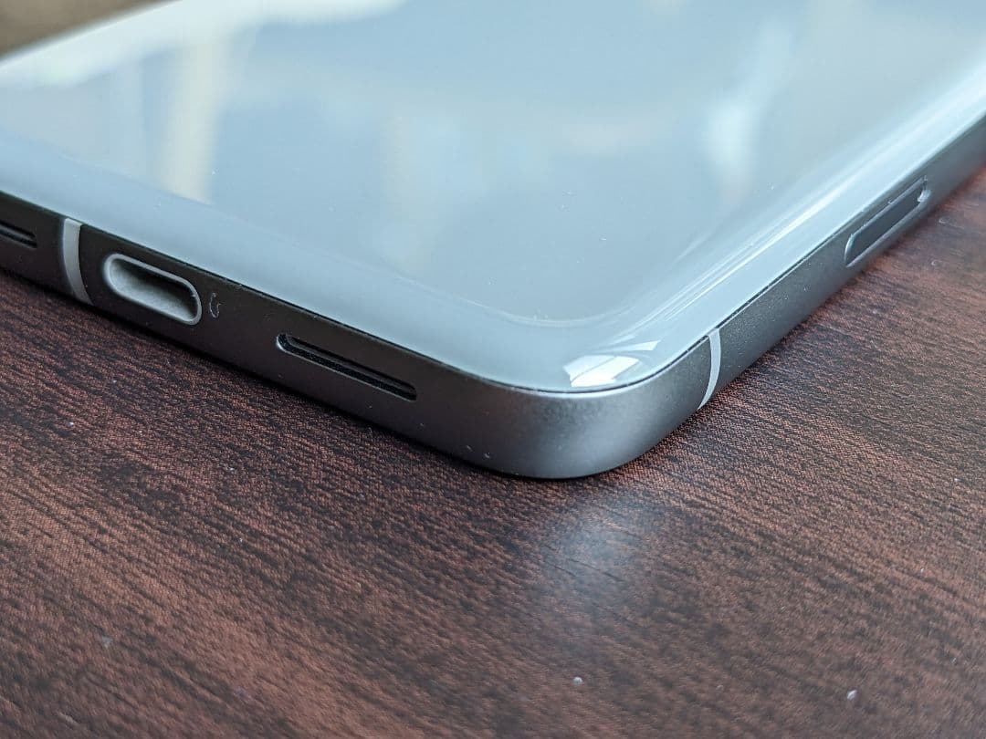 ほぼ新品 Google Pixel8 Hazel 128GB