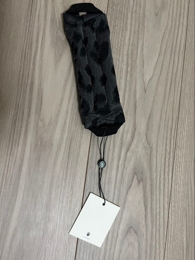 artipoppe ヒョウ柄 抱っこ紐