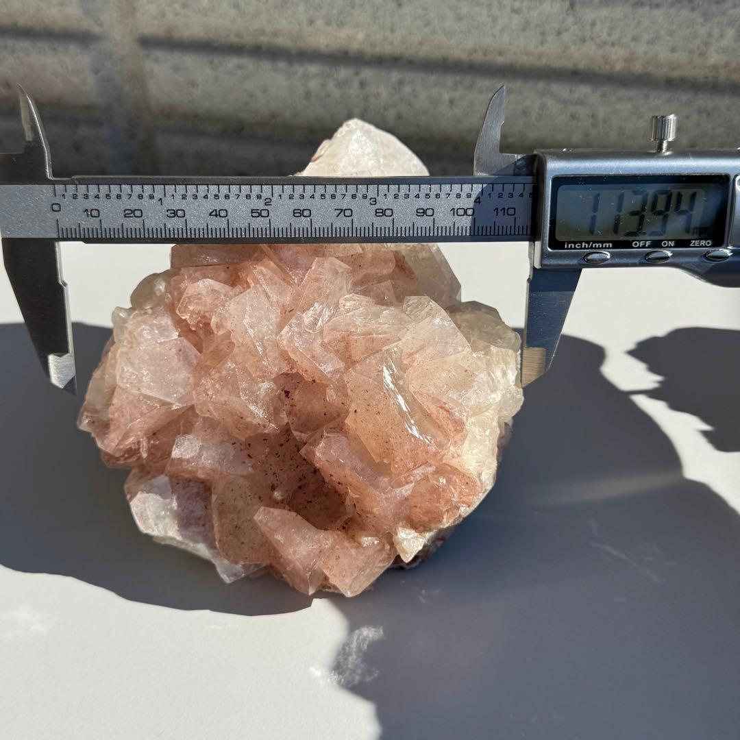 【希少】ピンクアポフィライト　原石