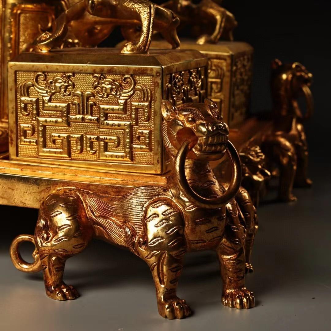 中国古美術・旧蔵鏨刻鎏金の鳳印章と玉璽のセット・純銅製・高浮彫り・置物・風水開運