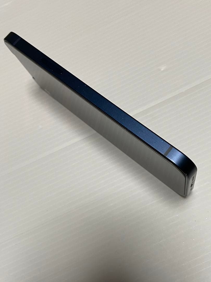 Apple iPhone12 128GB SIMフリー BT100 %