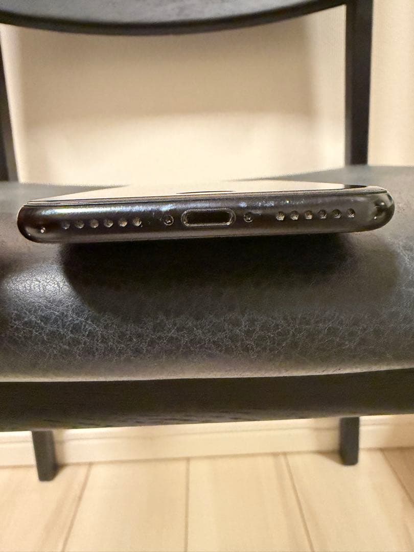 iPhone SE(第2世代)ブラック128GB ※本体のみ