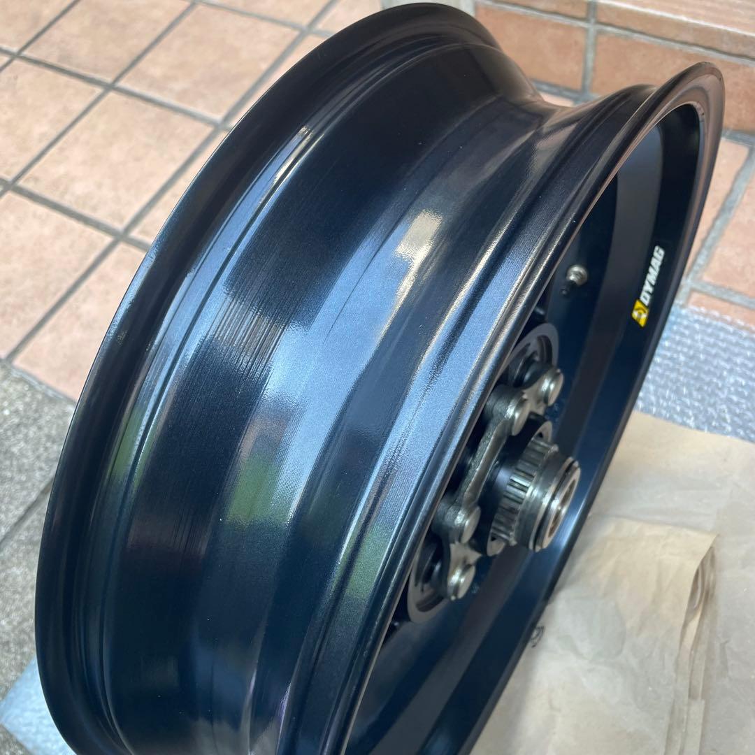 DYMAG ダイマグ Hセクション　VMAX1200 リアホイール 17インチ